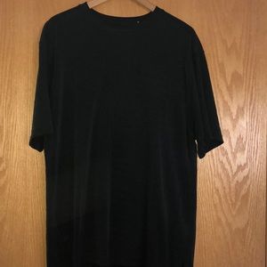 Black T-shirt